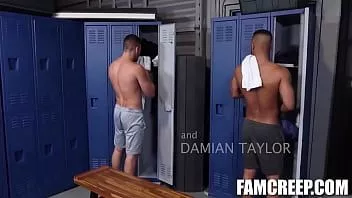 Jouer Une confession de demi-frères Valentin Petrov, Damian Taylor