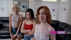 play 微小的金发青少年骑着大鸡巴在铁杆甘邦