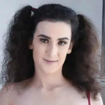 Pornstar Lyra Lockhart